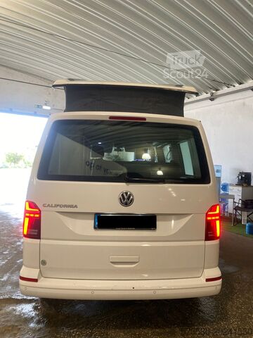 Furgons Volkswagen California Camper | 2 Betten 4 Schlafplätze | Küchenzeile + Dachbett