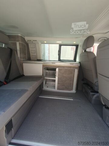 Furgons Volkswagen California Camper | 2 Betten 4 Schlafplätze | Küchenzeile + Dachbett