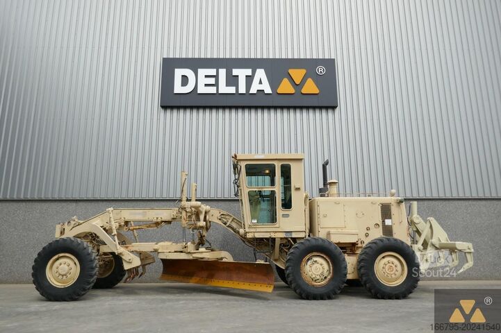 ممهدة الطرق Caterpillar 130G Ex-army