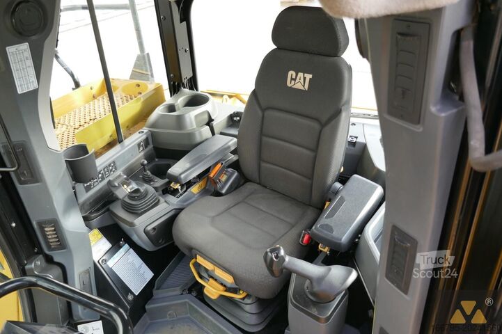 Planierraupe Caterpillar D6 LGP