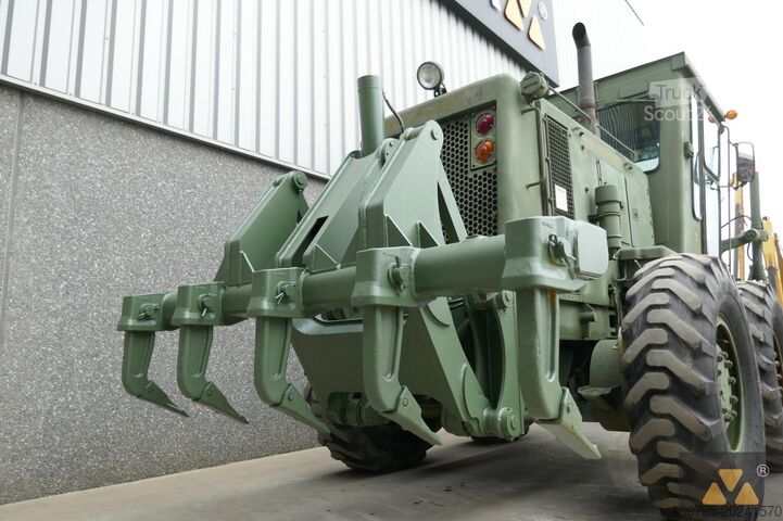Γκρέιντερ Caterpillar 130G Ex-army