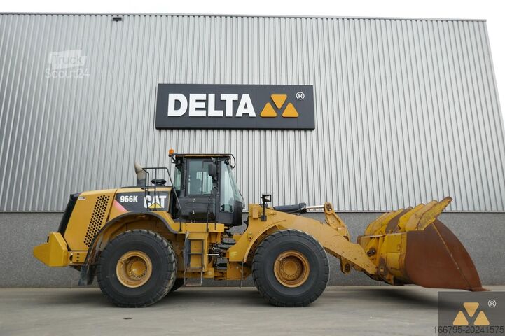 колёсный погрузчик Caterpillar 966K