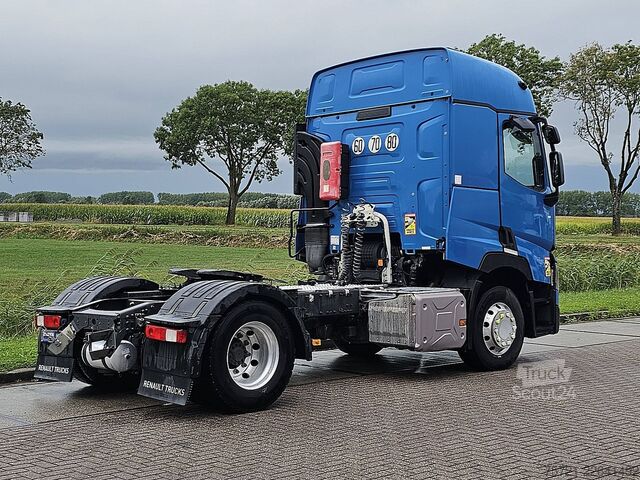 Standard-SZM RENAULT T 440