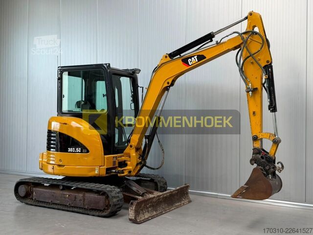 Miniekskavators Caterpillar 303.5 CR