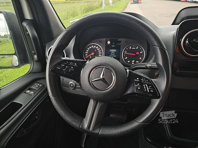 Augsta jumta universālis MERCEDES-BENZ SPRINTER 317 L3H2 Maxi LED Mbux10