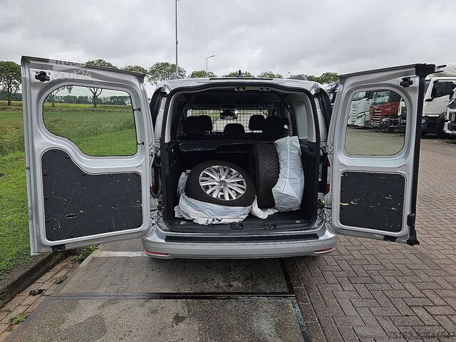 نقل الركاب VW CADDY 2.0 L1 Combi 5-Pers LED