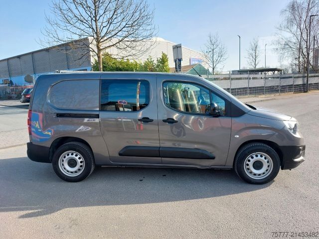 Fourgon tôlé OPEL Combo E Cargo XL 1.2 T -Kamera-Totw.-NAVI-Regal