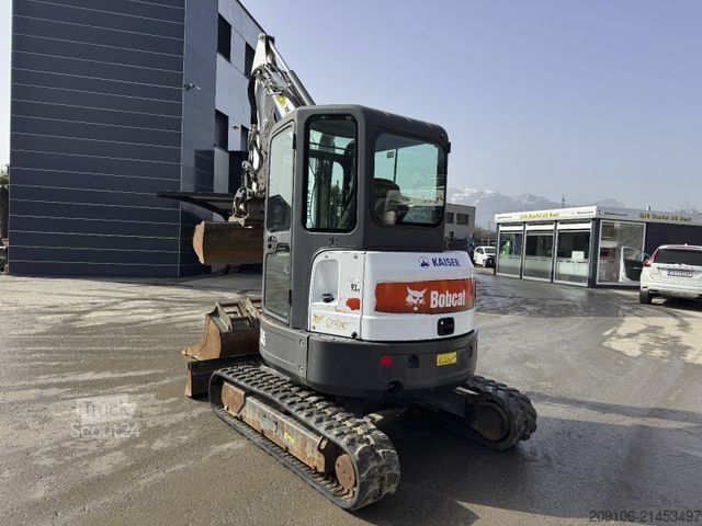 Mini excavator BOBCAT E35 Powertilt 3xSchaufeln Klima