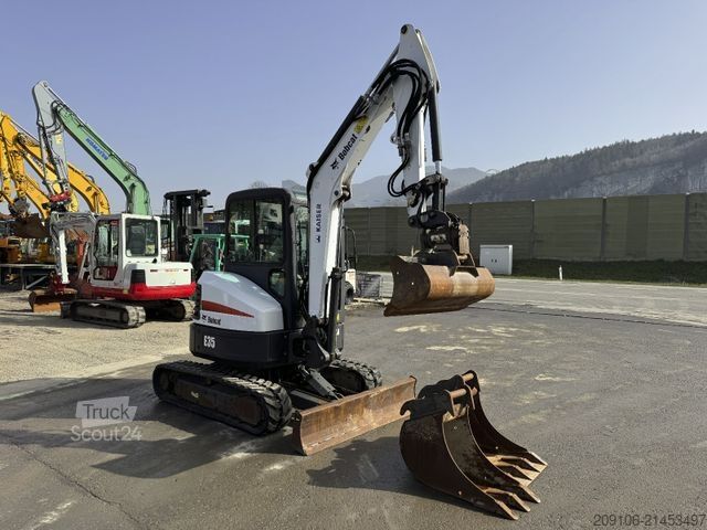 Mini excavator BOBCAT E35 Powertilt 3xSchaufeln Klima