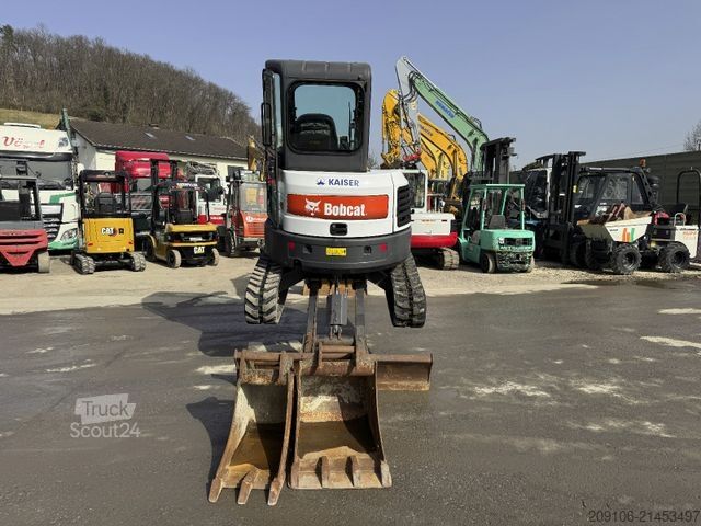 Mini excavator BOBCAT E35 Powertilt 3xSchaufeln Klima