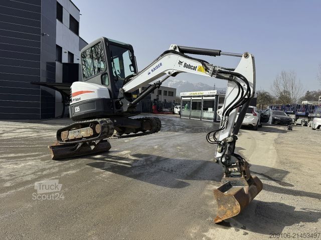 Mini excavator BOBCAT E35 Powertilt 3xSchaufeln Klima