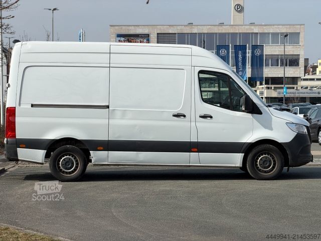 Фургон с высокой крышей MERCEDES-BENZ Sprinter 317*L2H2*Klima*Tempomat*MBUX*Rückfahr