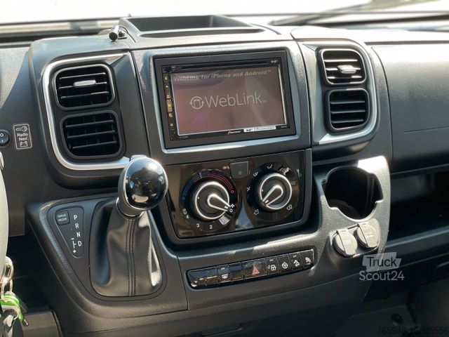 Półzintegrowany kamper BÜRSTNER Travel Van T 620 *kompakt - großer Komfort*