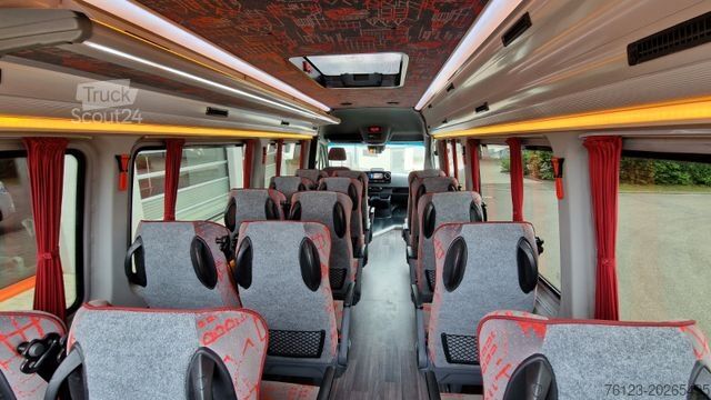 Minibusz MERCEDES-BENZ Sprinter 415 ,19 SS Lagerfahrzeug in Stock