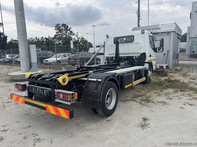 Roll-off tipper Fuso Canter 9C18 Abrollkipper 63990 Euro