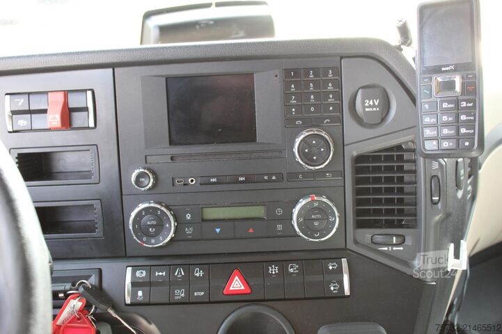 Ciężarówka do przewozu materiałów niebezpiecznych Mercedes-Benz Actros 1843 Retarder   ACC   ADR FL EXII AT