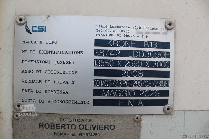 شبه مقطورة مبردة Krone semirimorchio frigorifero mega usato