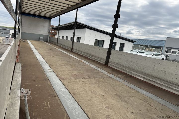 Semi-remorque bâchée Schwarzmüller SPA2/E Brücke mit Verdeck / Swiss-Vehicle