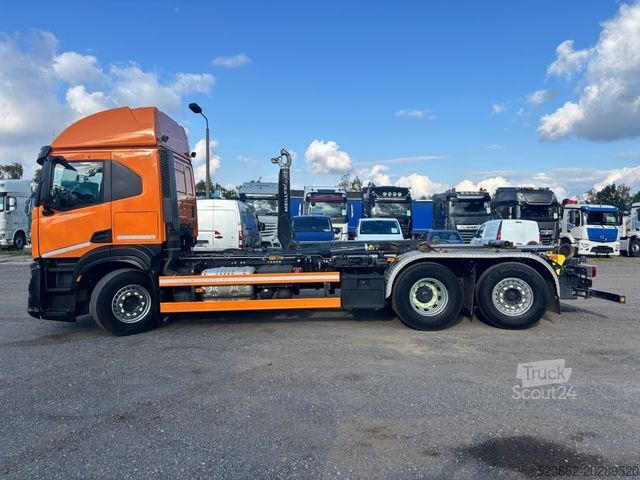 Tovornjak s kavljem za kontejnerje IVECO X-Way AT280XY/PS 6x2*Retarder*Meiller RS2170*FUN