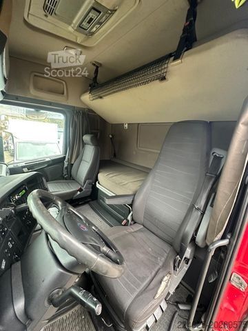 Стандартний тягач SCANIA R490 SATTELZUGMASCHINE*EURO6*TÜV*