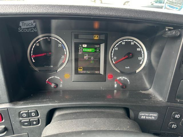 Стандартний тягач SCANIA R490 SATTELZUGMASCHINE*EURO6*TÜV*