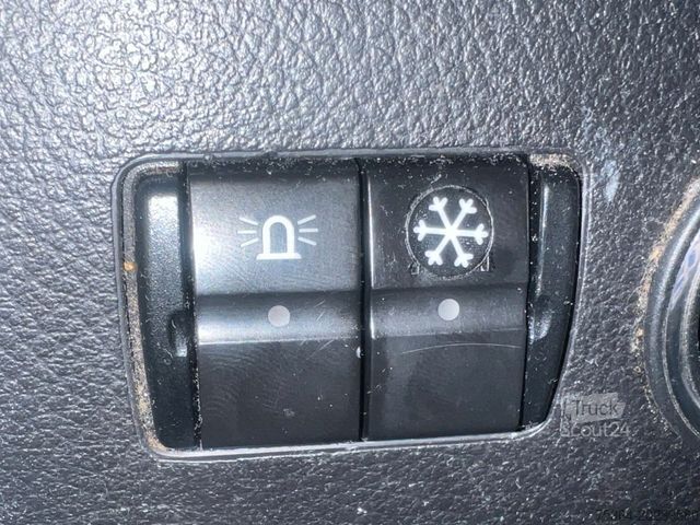 Minibus VOLKSWAGEN Crafter 2.0 Tdi Maxi L3 9 Sitze Engine Broken