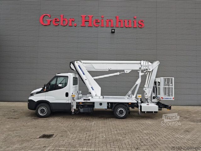 Hefplatform Iveco Daily 35-120 Multitel MJ226