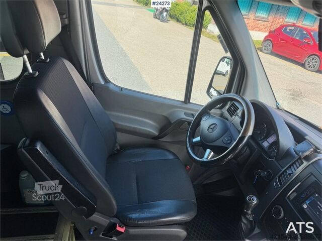 Minibuss Mercedes-Benz Sprinter 316