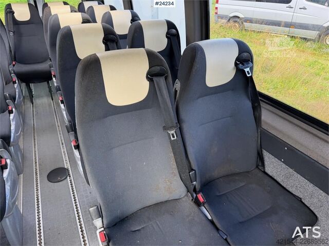 минибус Mercedes-Benz Sprinter 518/43L KA