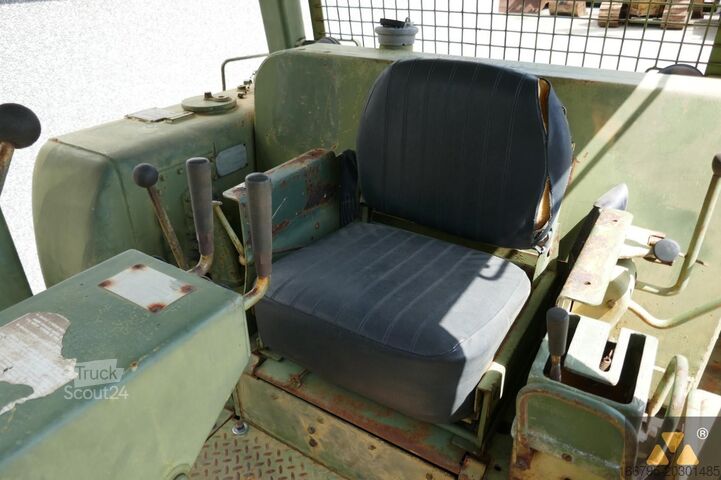 Buldózer Caterpillar D7F Ex-army