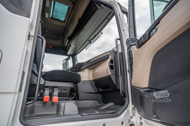 Standard-SZM MAN TGX 18.470 BL SA +ADR+INTARDER