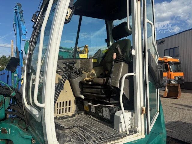 Mini-pelle Yanmar SV 100 - 2A rupsgraafmachine