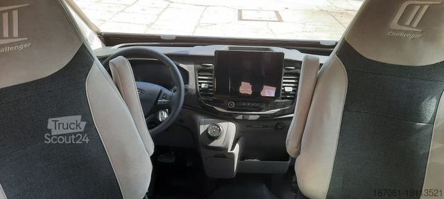 Pusiau integruotas kemperis CHALLENGER 328 Etape Arctic Hubbett