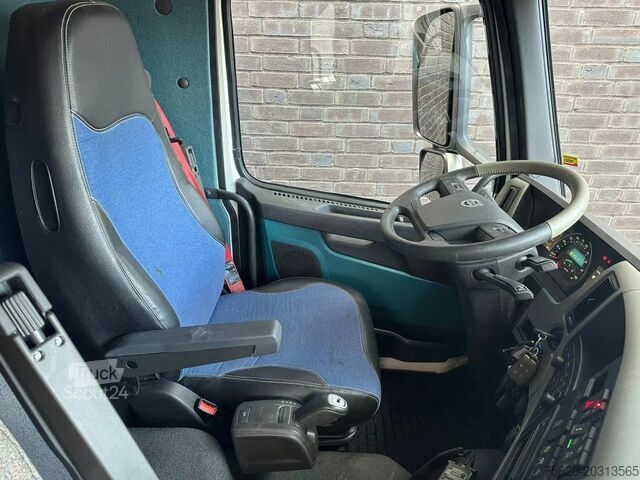 Pompe à béton Volvo FM 450 8X4 + OVERMAT MSA 22.13 EPS PTO CEMENT/M...