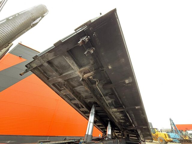 Savivartis Mercedes-Benz Arocs 4151 8x4 BORDMATIC / FULL STEEL / DRUM BR...