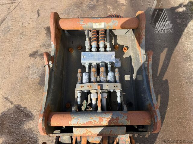 Graafmachine Caterpillar Demolition and sorting grapple CAT G320B with OQ80