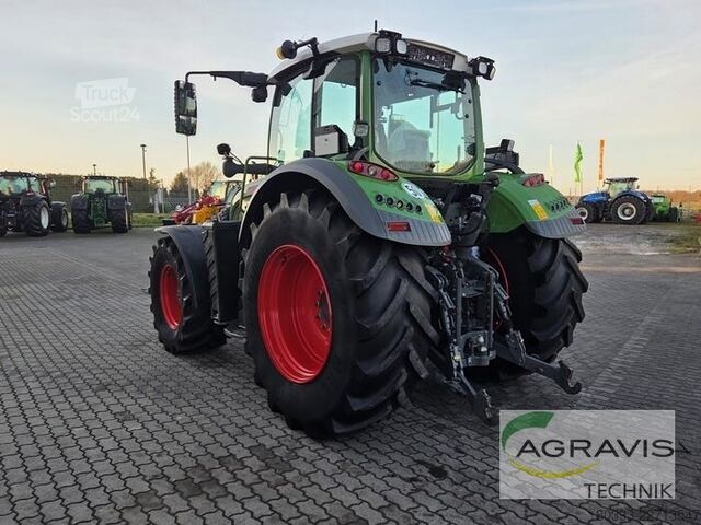 Трактор Fendt 724 VARIO S4 Profi Plus