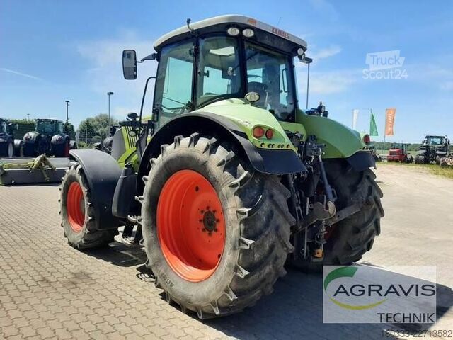 Трактор Claas AXION 810 CEBIS
