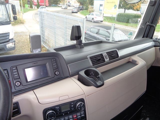 Cap tractor standard MAN TGX 18.500