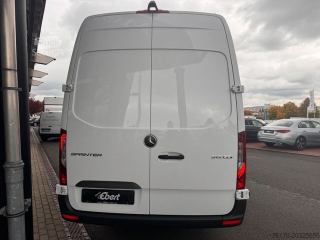 Kombi z visokim stropom MERCEDES-BENZ Sprinter 319 CDI Extralang DISTRONIC Kamera LED