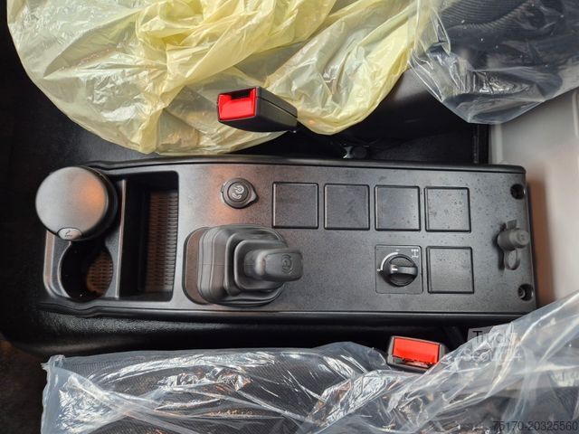 Tresidig tipplastbil IVECO Eurocargo ML80E21 Meiller Kipper 2x AHK 3 Sitze