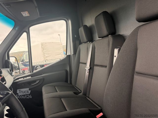 Фургон с высокой крышей MERCEDES-BENZ Sprinter 319 CDI Extralang DISTRONIC Kamera LED