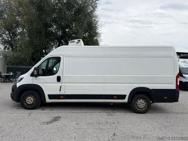Рефрижераторний фургон PEUGEOT Boxer Kühlkasten L4H2 BlueHDi 130 *44.000 Km*