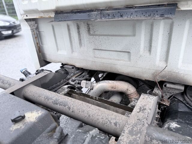 Kombi s prekucnikom NISSAN NT 400 35.15 -3 Seitenkipper DOKA 111.000 Km TÜV