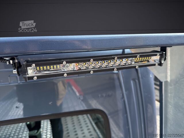 Kombijevski prevoznik avtomobilov RENAULT Master Abschleppwagen Automatik AHK 3,5