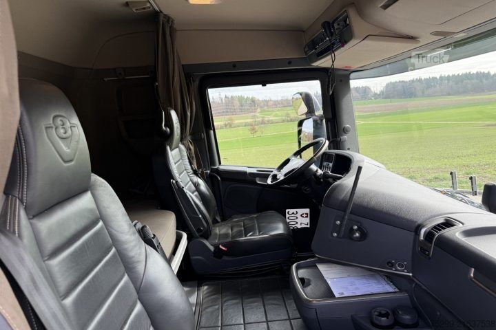 Tracteur routier standard Scania R730 LA6x4HNB Kipphydraulik / Swiss-Vehicle