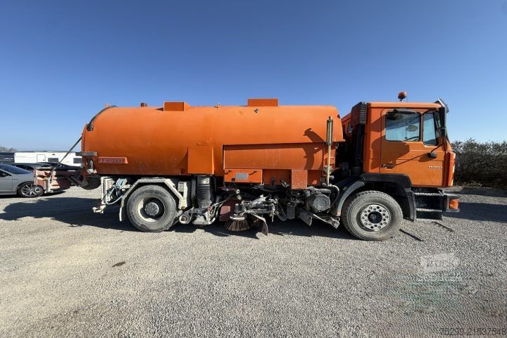 Σκούπα οχημάτων MAN 19.364 FLC 4x2 Kehrmaschine