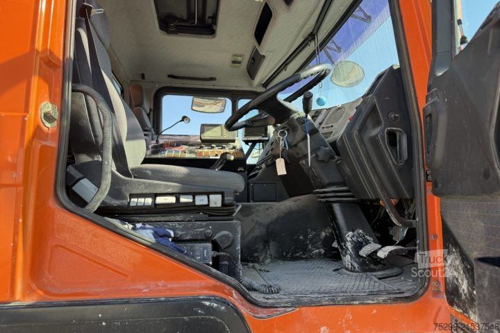 Σκούπα οχημάτων MAN 19.364 FLC 4x2 Kehrmaschine