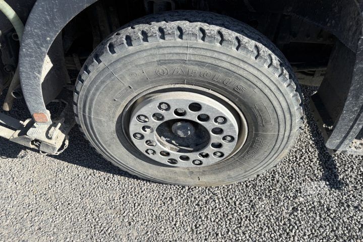 Σκούπα οχημάτων MAN 19.364 FLC 4x2 Kehrmaschine