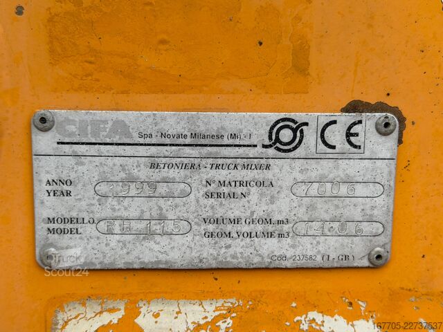 Betonszivattyús teherautó Astra HD7 84.42